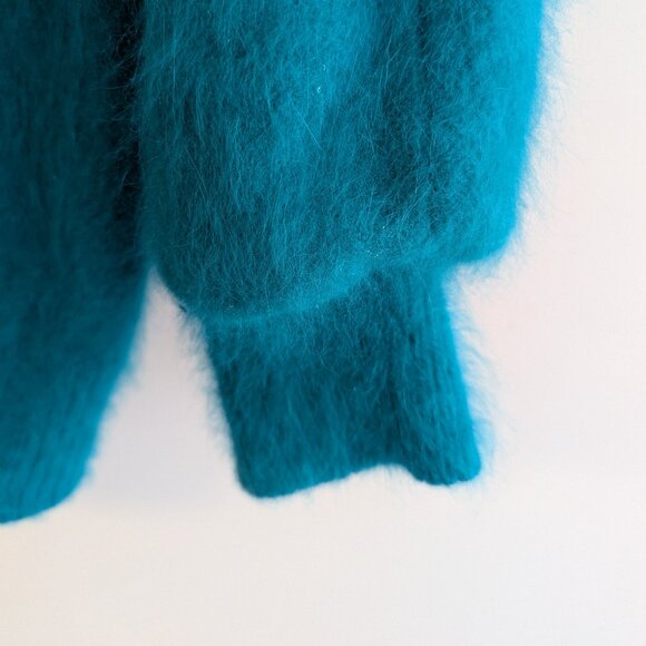 Vintage Turquoise 3D grape cardigan - Picture 10 of 12